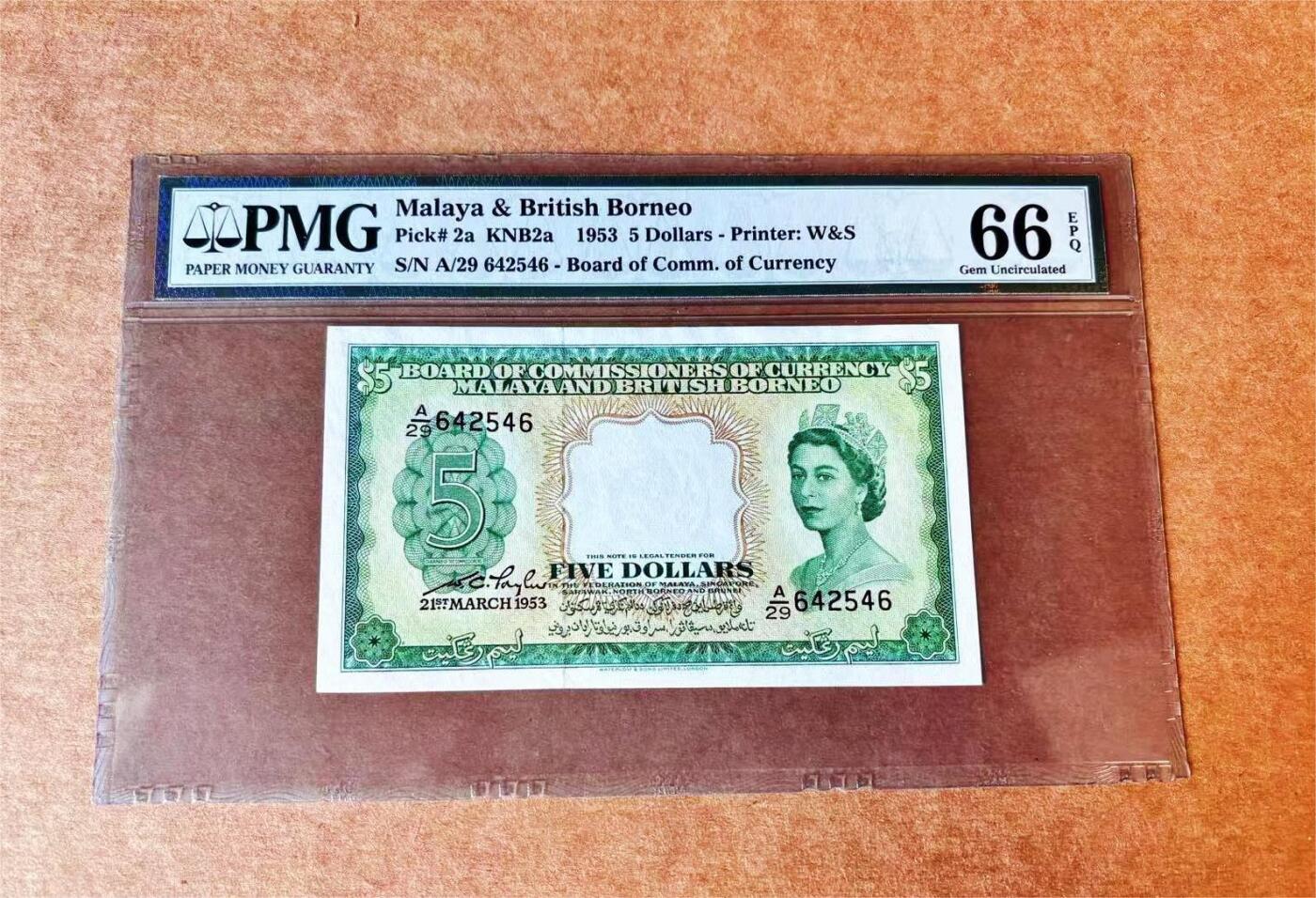 【Blue Auction】世界纸币精拍第706期——18级TOP拍卖/信誉/品质/专业/高效💫  【p2a】英属马来亚和婆罗洲 1953年5元 大冠女王 雄狮水印 W&S出品 票面白净状态好 非常耐看 PMG66EPQ 高分少见