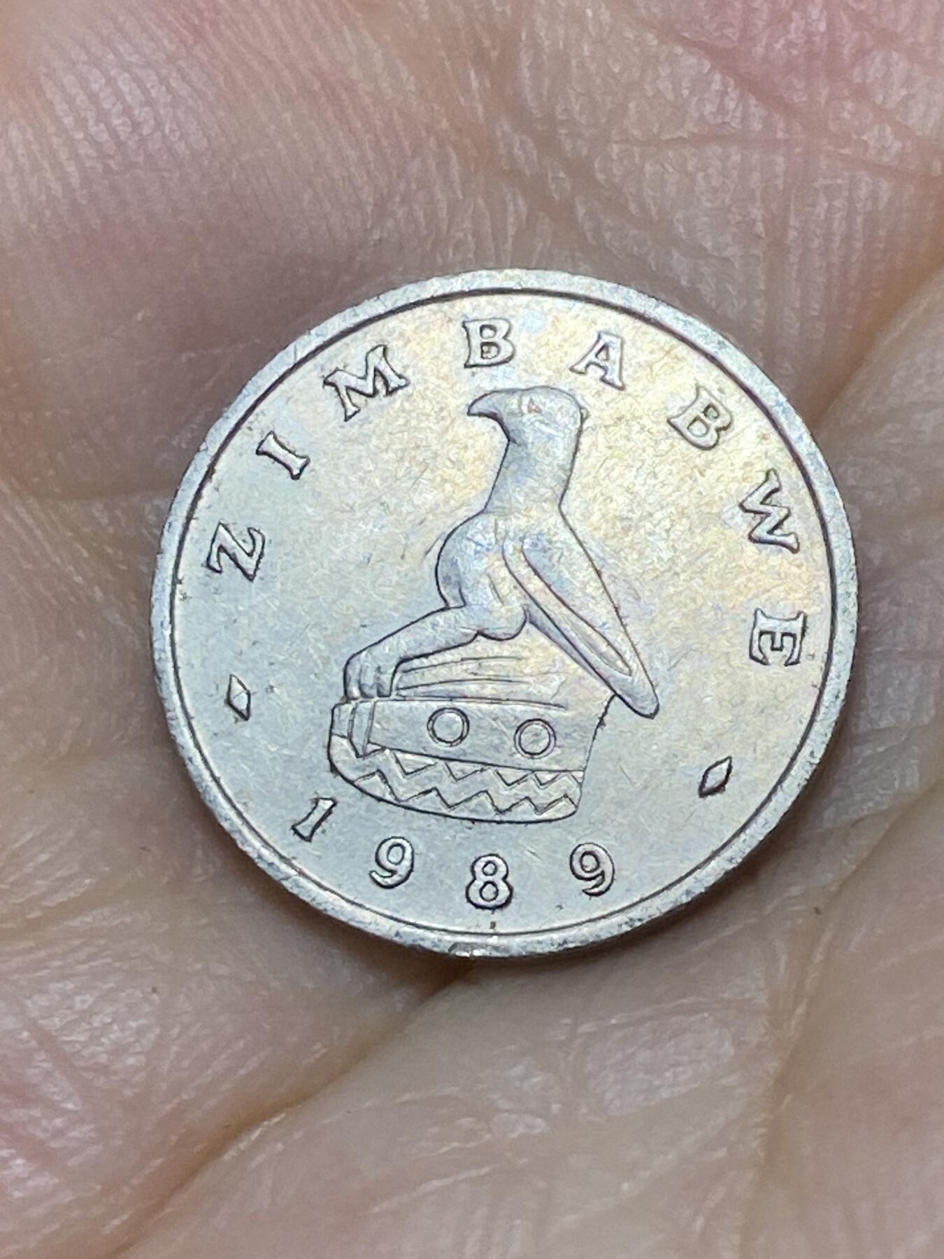 2025年第七十六场(总第一百零二场）外国好品散币(免佣金) 津巴布韦🇿🇼1989年5分(建国后第一套)