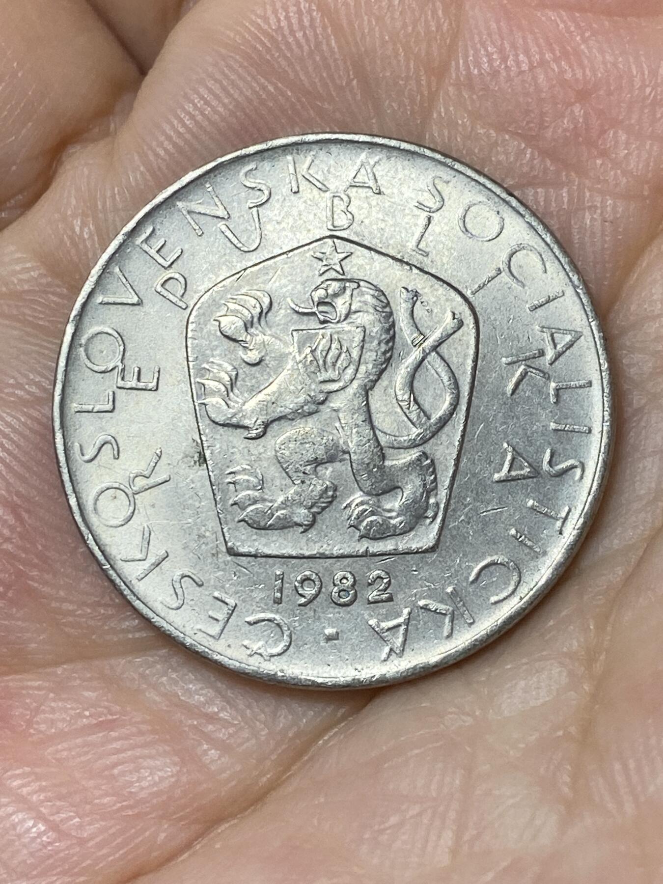 2025年第七十七场(总第一百零三场）外国好品散币(免佣金)