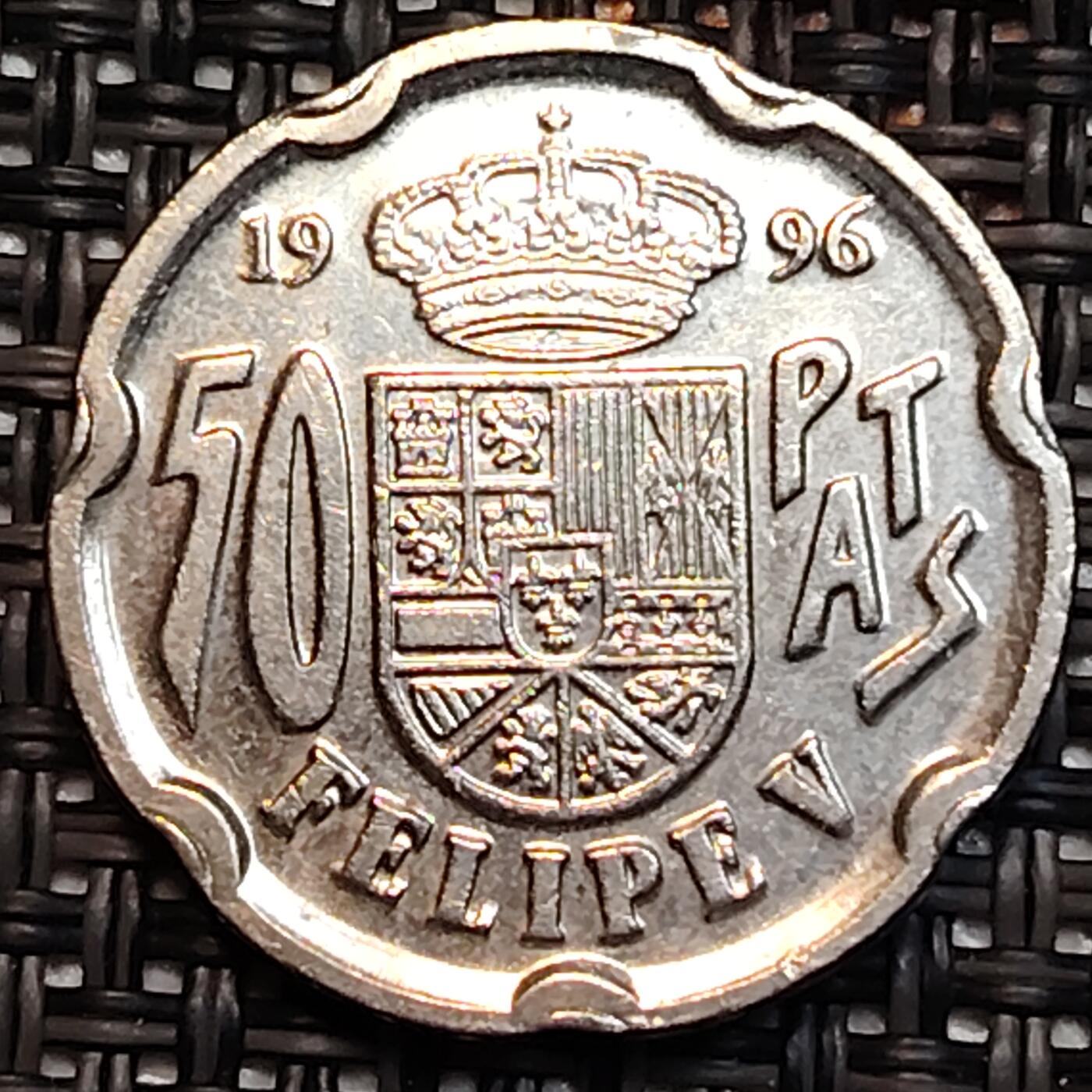 布加迪🐬～世界钱币(上海)🌾第 232 期 /  各国套币和散币 西班牙🇪🇸 1996年 50比赛塔 较少