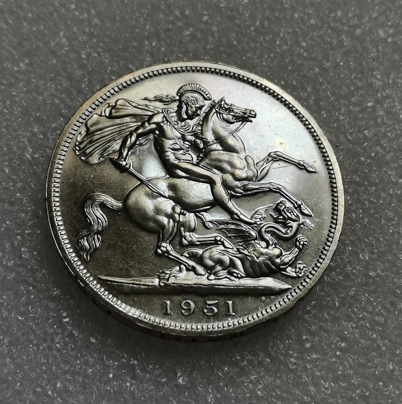 瓶子🏺第202期拍卖会  英国1951年乔治六世马剑克朗纪念币  原盒带证书