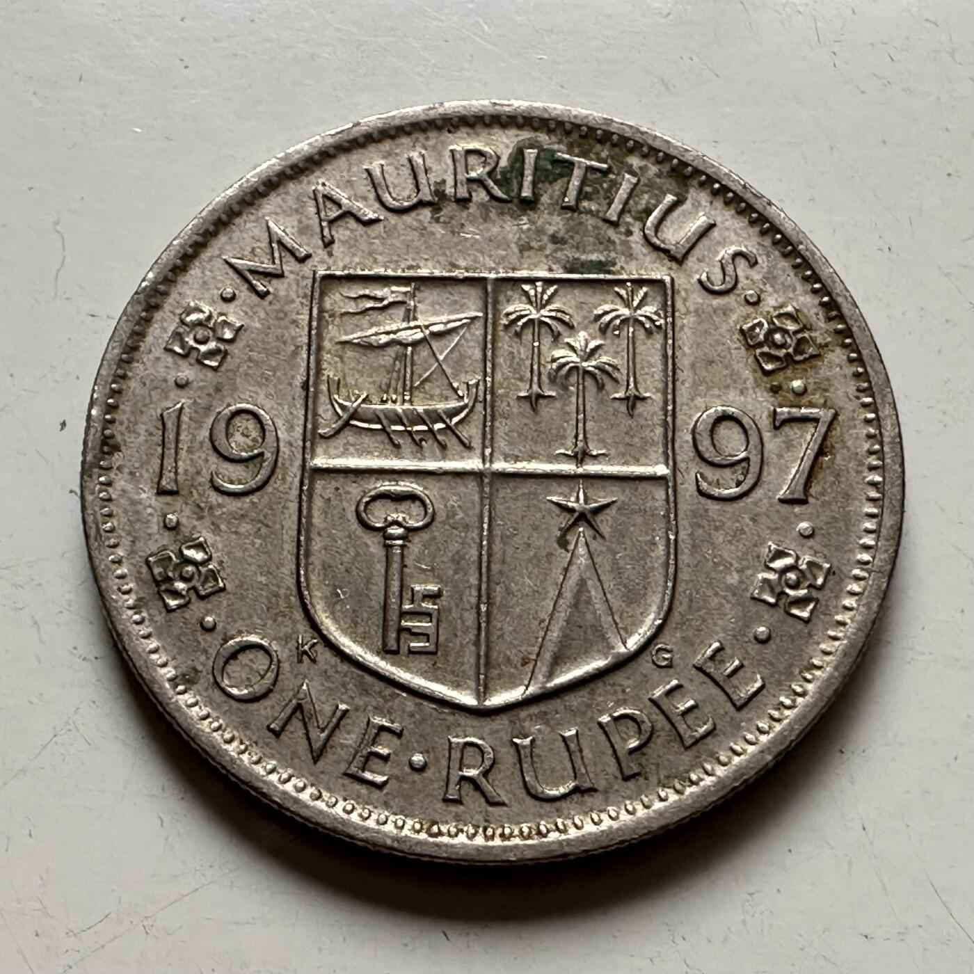 🌹外币初藏🌹🐯2025年第85场  每周二四六晚8️⃣点 接代拍 毛里求斯1997年一卢比