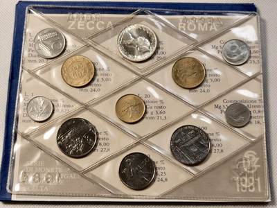 甄臻铺-世界币章拍卖（第28期），送拍享返佣金等优惠多多 1981年 意大利 卡装BU套币 共11枚 含500里拉帆船少女银币