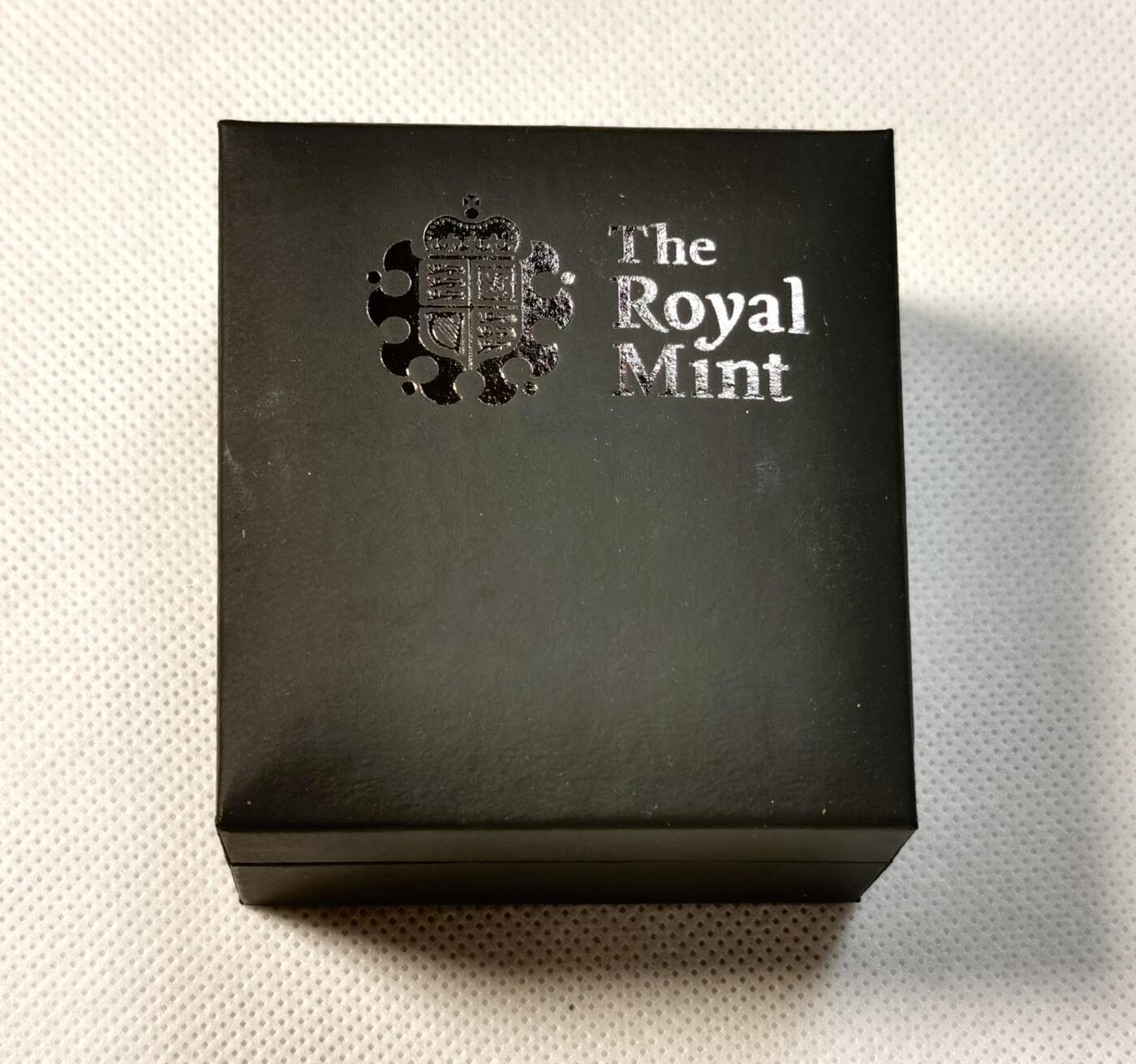 甄臻铺-世界币章拍卖（第28期），送拍享返佣金等优惠多多