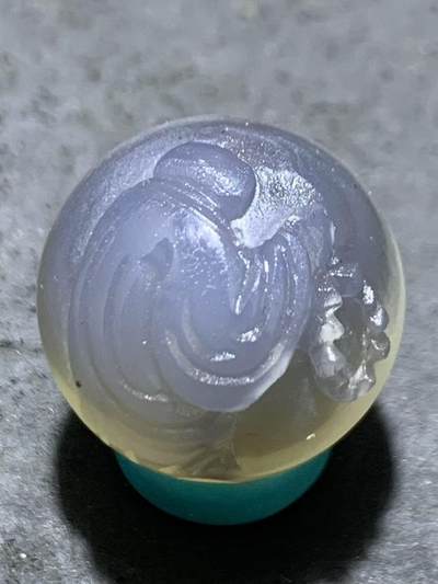 精品冰透高玉化药师玛瑙手工雕刻一心向佛珠子一颗， - 精品冰透高玉化药师玛瑙手工雕刻一心向佛珠子一颗，