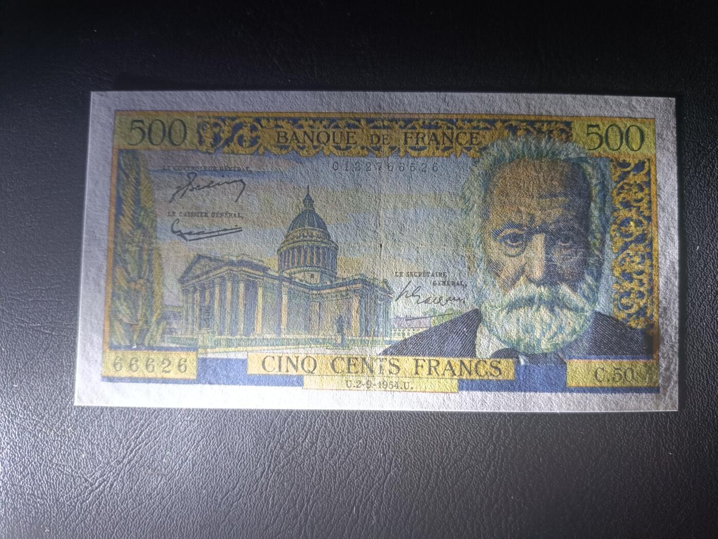2025八月第二期（总187期） 法国1954年500法郎流通好品XF有针孔，文学家雨果和他的长眠之地/他的故居