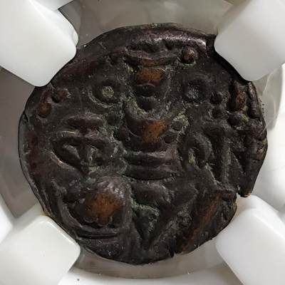 希腊罗马丝路打制币化石【中外钱币放漏】专场！陆小鱼的钱币仓，限时拍卖第073场 - 克什米尔 卡拉沙铜币 国王正面坐像/阿多克索女神站像
