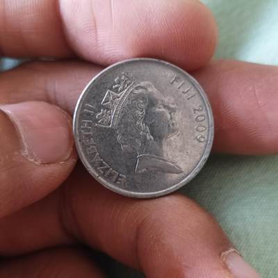 泡泡币外币第六十五场可代拍15038385335微信 斐济二十分高冠小版