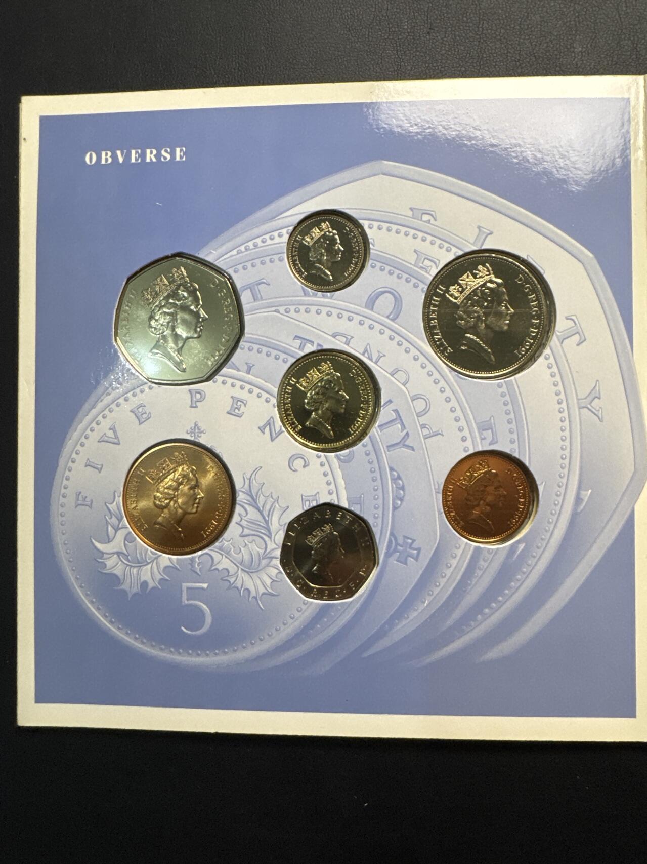 ❤️【币观天下】❤️ 第320期钱币拍卖- 2025.8.8周五晚上6点半场-长期征集拍品 英国1991年官方流通币卡册7枚套装