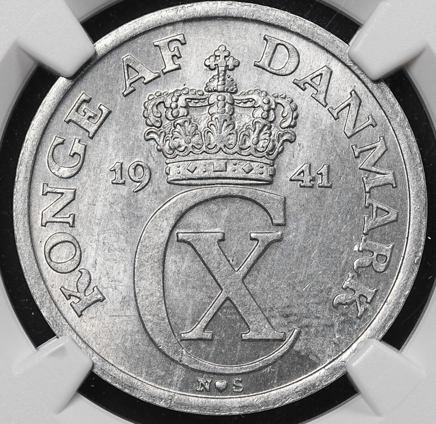 修遠堂世界钱币第八十期 NGC评级 1941年德占丹麦2，5欧尔铝币