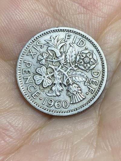 2025年第七十七场(总第一百零三场）外国好品散币(免佣金) - 英国🇬🇧1960年6便士(伊丽莎白二世青年桂冠第二版)