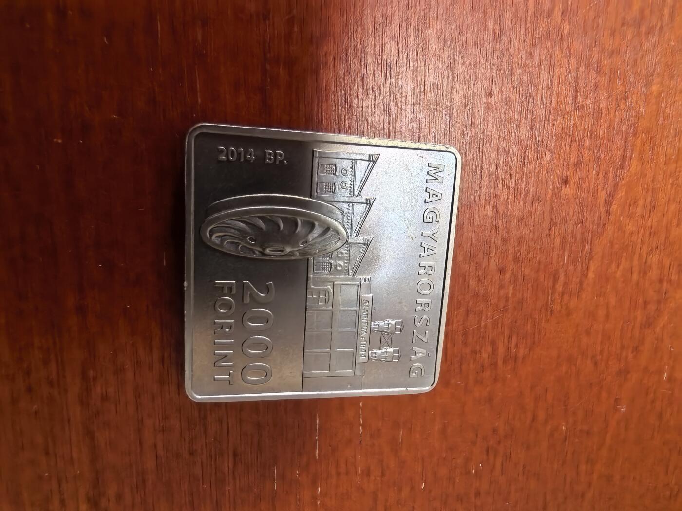 长老汇蛇年精选第三十四场拍卖 2014匈牙利亚伯拉罕·甘兹2000弗林特方形铜镍币