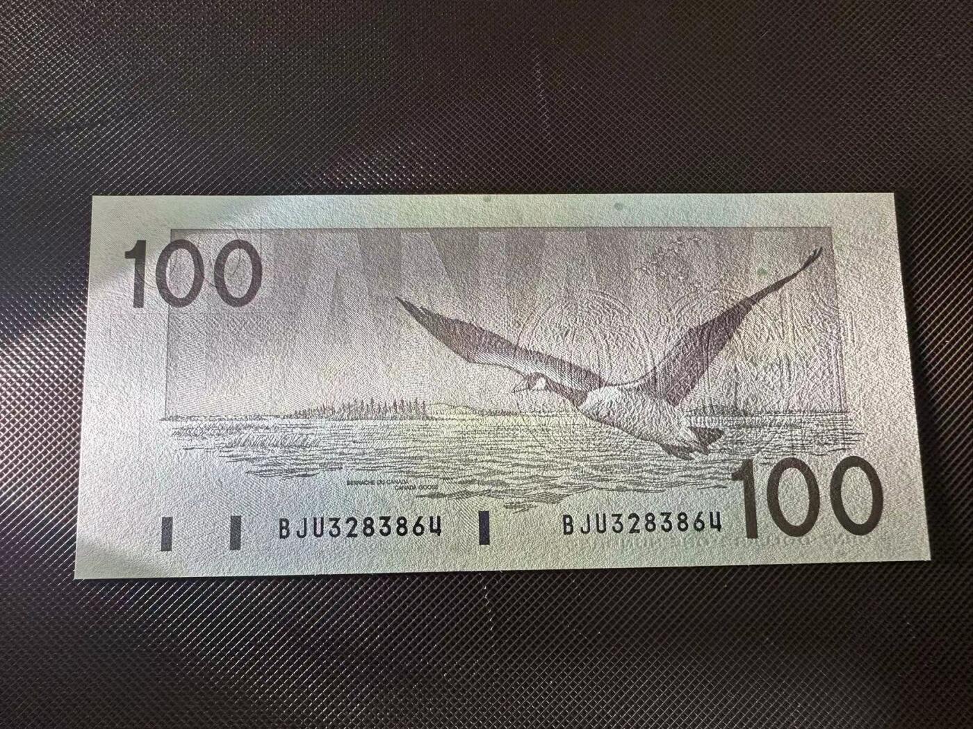 喜羊羊钱币收藏2025第8期(普品场) 加拿大1988年100 unc