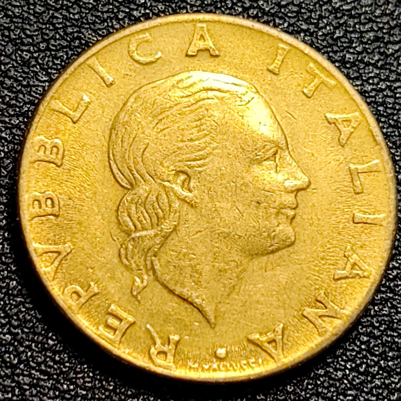 泉币菌-第73场-各国散币场 美品 意大利1979年200里拉 丰收女神 齿轮 铝青铜币 外国硬币 24mm