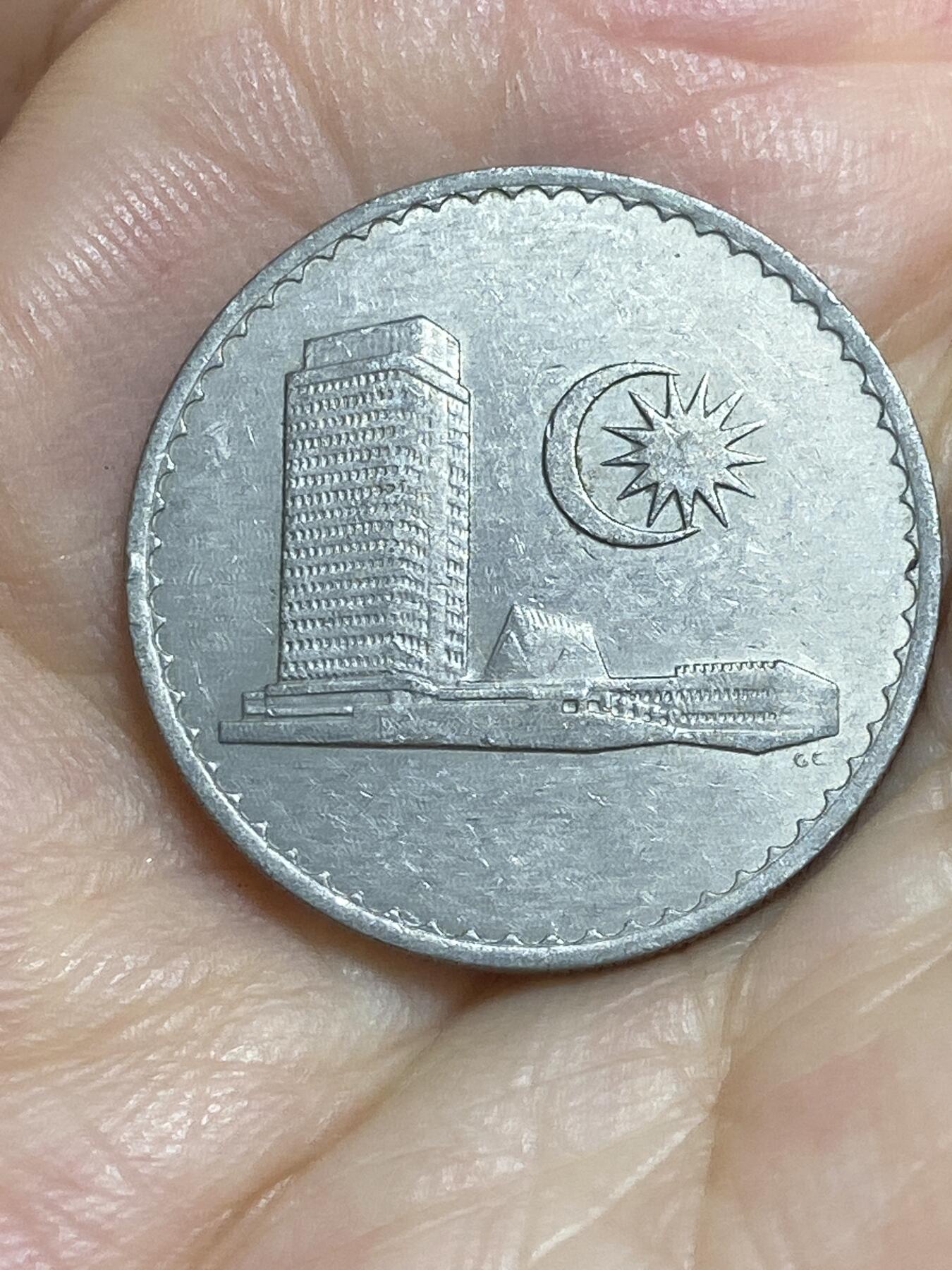 2025年第七十七场(总第一百零三场）外国好品散币(免佣金)