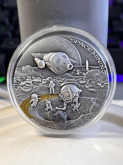 第170期拍卖【长期征集拍品】 - 纽埃2019年太空采矿系列2镶嵌陨石达尔卡哈尔银币，999银，发行666枚