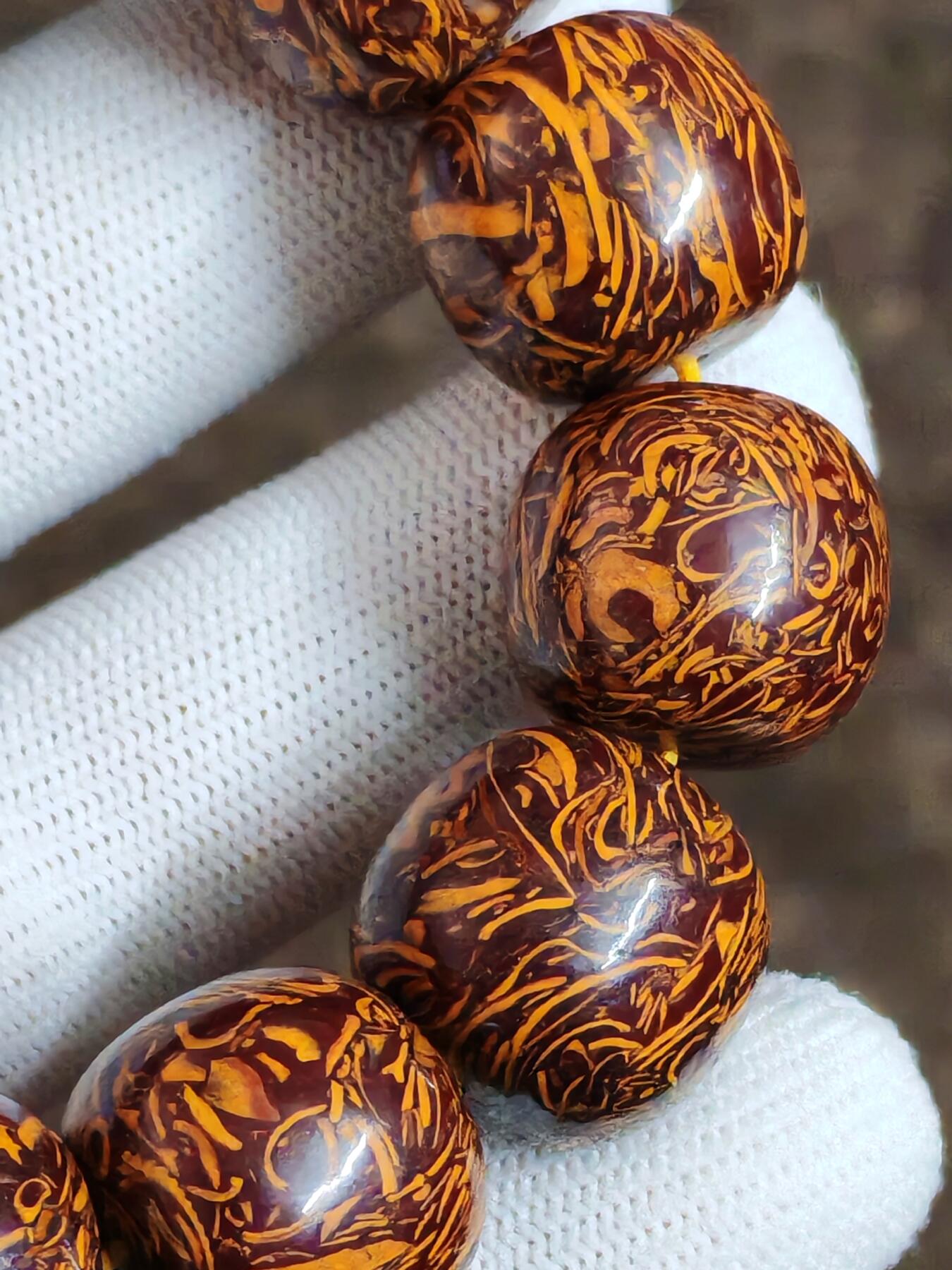精品画面石金黄草花化石老型手串(23066)尺寸18mm13颗119克