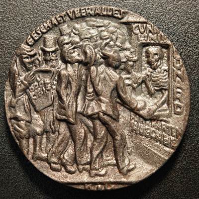 【德藏】世界币章拍卖第141期（拍品征集中~欢迎藏友联系） - 1915年 德国路西塔尼亚号邮轮沉没纪念大铁章 名家卡尔歌茨作品 直径约：55.5mm；重约：64.3g