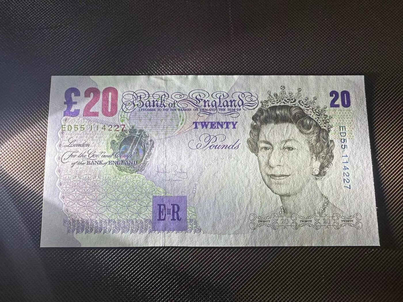 喜羊羊钱币收藏2025第8期(普品场) 英国2004年20镑unc