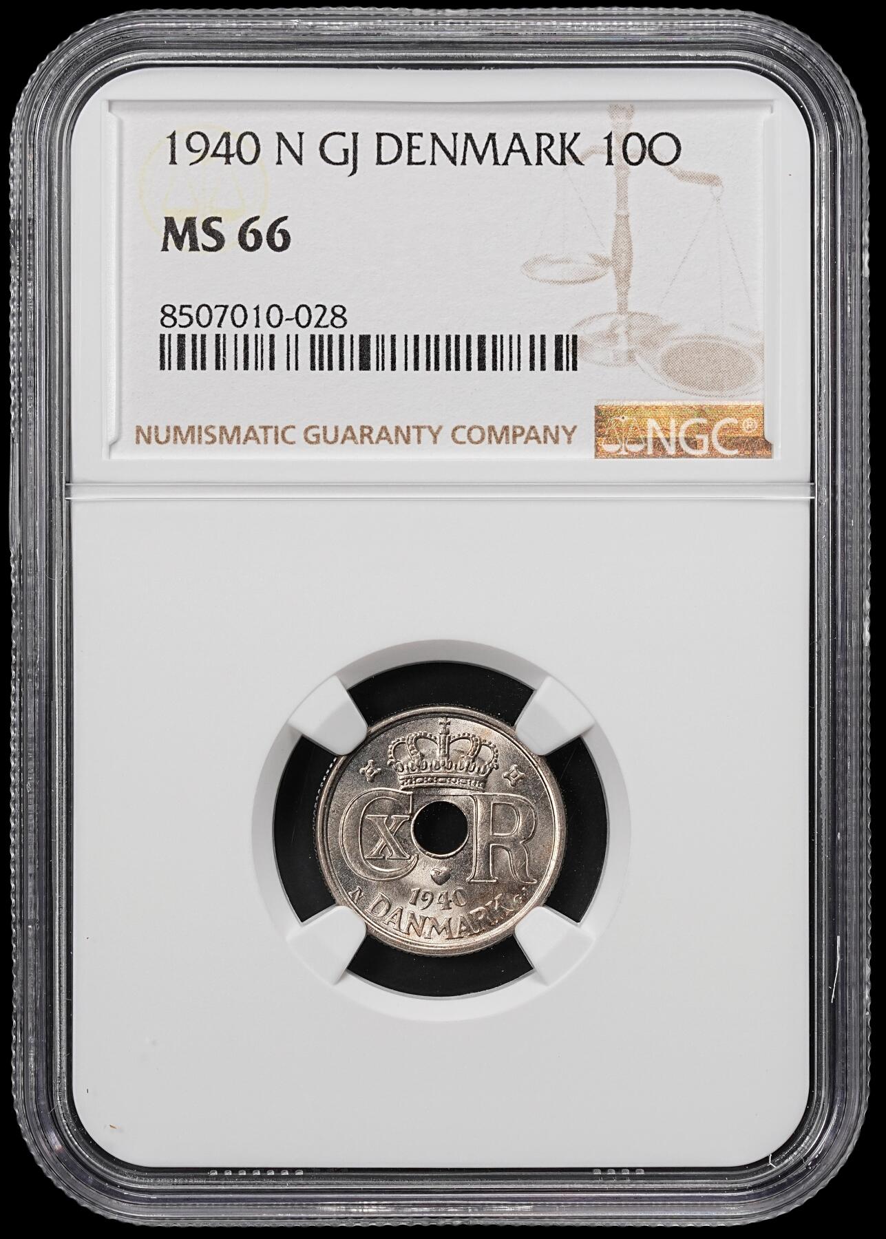 修遠堂世界钱币第八十期 NGC MS66 1940年丹麦中孔10欧尔