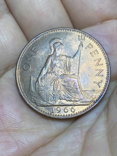 2025年第七十七场(总第一百零三场）外国好品散币(免佣金) - 英国🇬🇧1966年1便士(伊丽莎白二世青年桂冠，第二版)