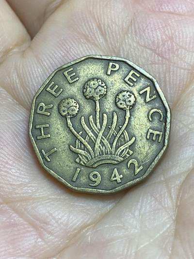 2025年第七十七场(总第一百零三场）外国好品散币(免佣金) - 英国🇬🇧1942年3便士(乔治六世黄铜材质第一版，印度皇帝版)