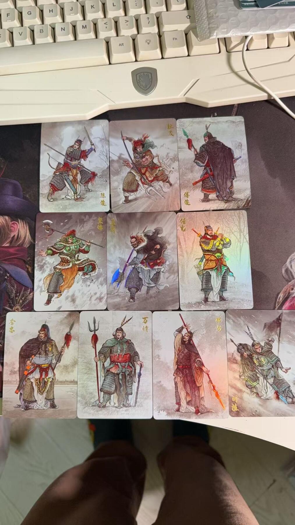 光影卡牌第19期，各家亲签，各家套卡，持续收拍品 超吉梦云台将彩闪28张