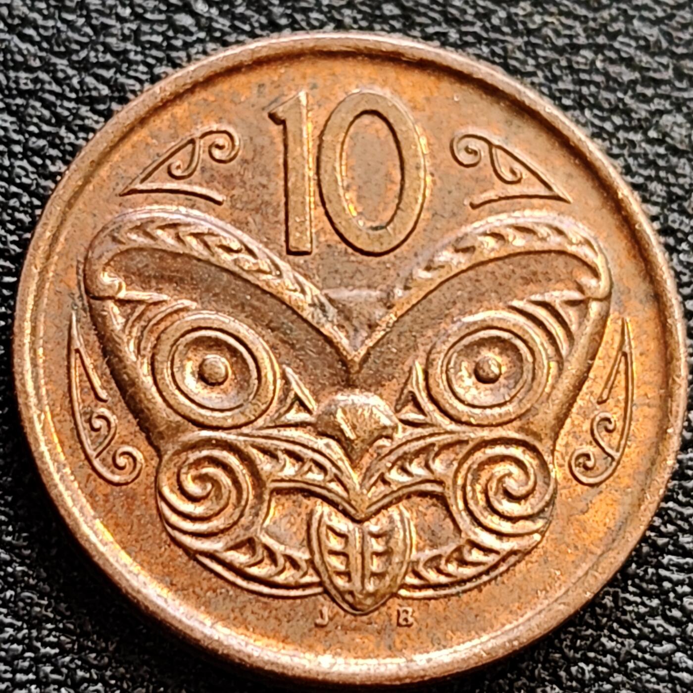 泉币菌-第76场-各国散币场 毛利人的面具 新西兰10分硬币 直径20.3mm