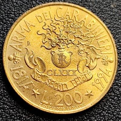 泉币菌-第76场-各国散币场 - 极美 1994年意大利200里拉宪兵部队成立180周年黄铜纪念币 宝瓶花24mm