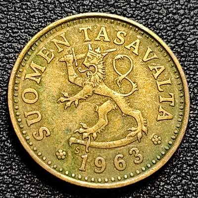泉币菌-第77场-散币乐园场 1963年 芬兰10芬尼铜币 持剑狮子 20mm