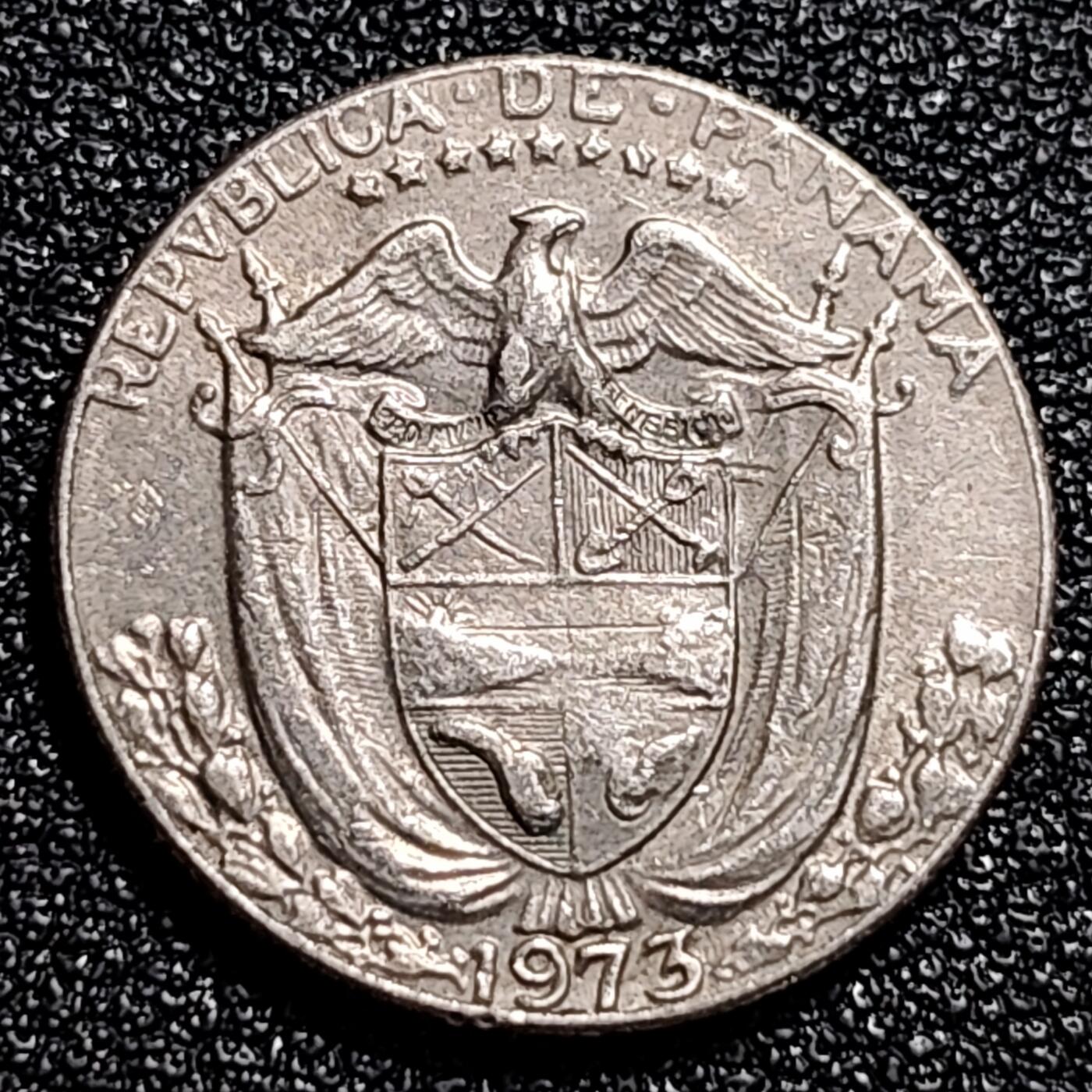 泉币菌-第74场-散币乐园 少见 1973年 铠甲武士巴拿马1/10巴波亚 17.9mm.2g