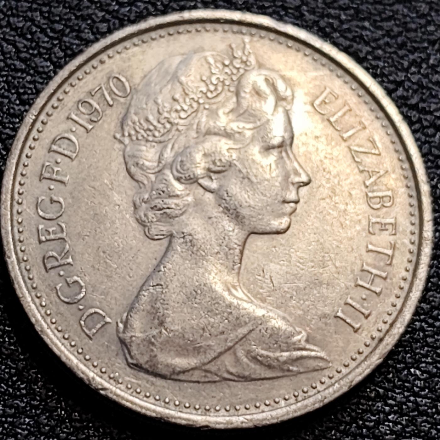 泉币菌-第75场-各国散币场 早期老版 1970年英国大5便士镍币 皇冠蓟草 23mm 