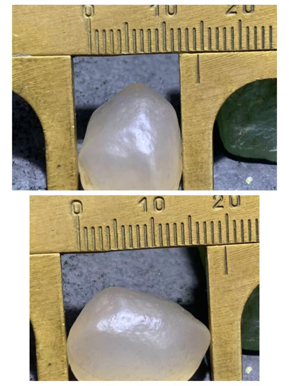 放福利！精美天然阿拉善白玛瑙原石戒面一颗