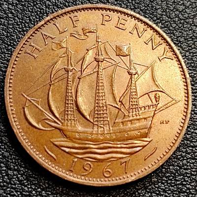 泉币菌-第75场-各国散币场 - 近未流通 极美  英国1967年1/2便士 金鹿号帆船 伊丽莎白二世 青铜币 硬币 25.4mm