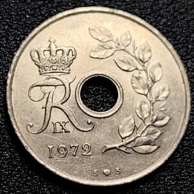 泉币菌-第77场-散币乐园场  丹麦1972年25欧尔中孔镍币 玛格丽特二世花押 