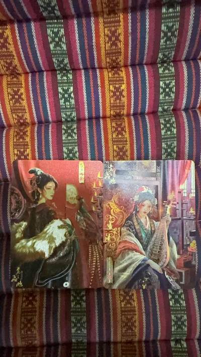 光影卡牌第19期，各家亲签，各家套卡，持续收拍品 - 百里神魔三国大小乔粗闪一对