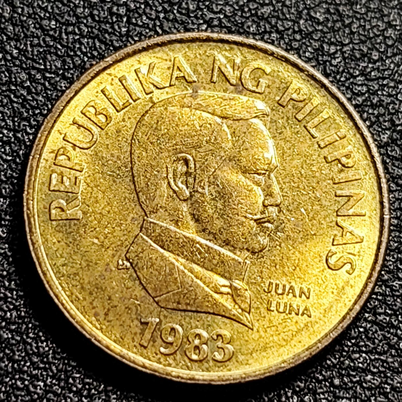 泉币菌-第82场-散币乐园场 近未流通 原光极美 菲律宾25分铜币 1983年 蝴蝶 21mm
