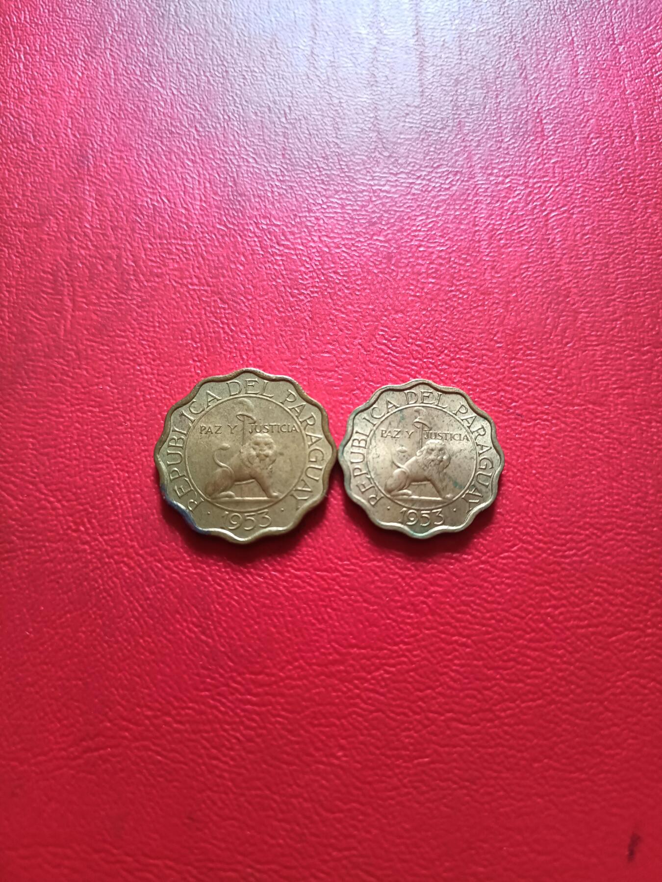 【云涧收藏】第五十二场 巴拉圭1953年10、15分2枚