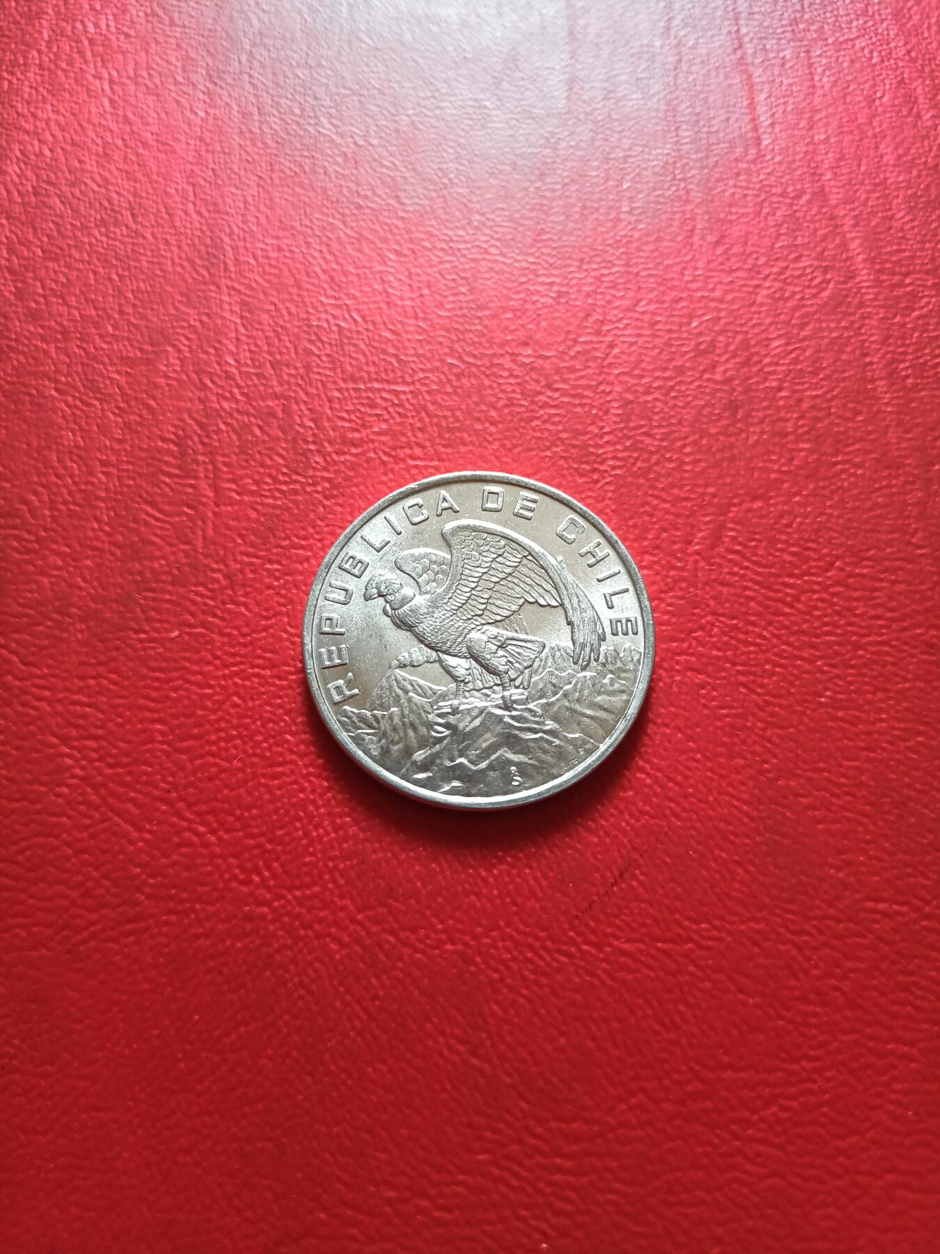 【云涧收藏】第五十二场 智利1974年10埃斯库多，UNC