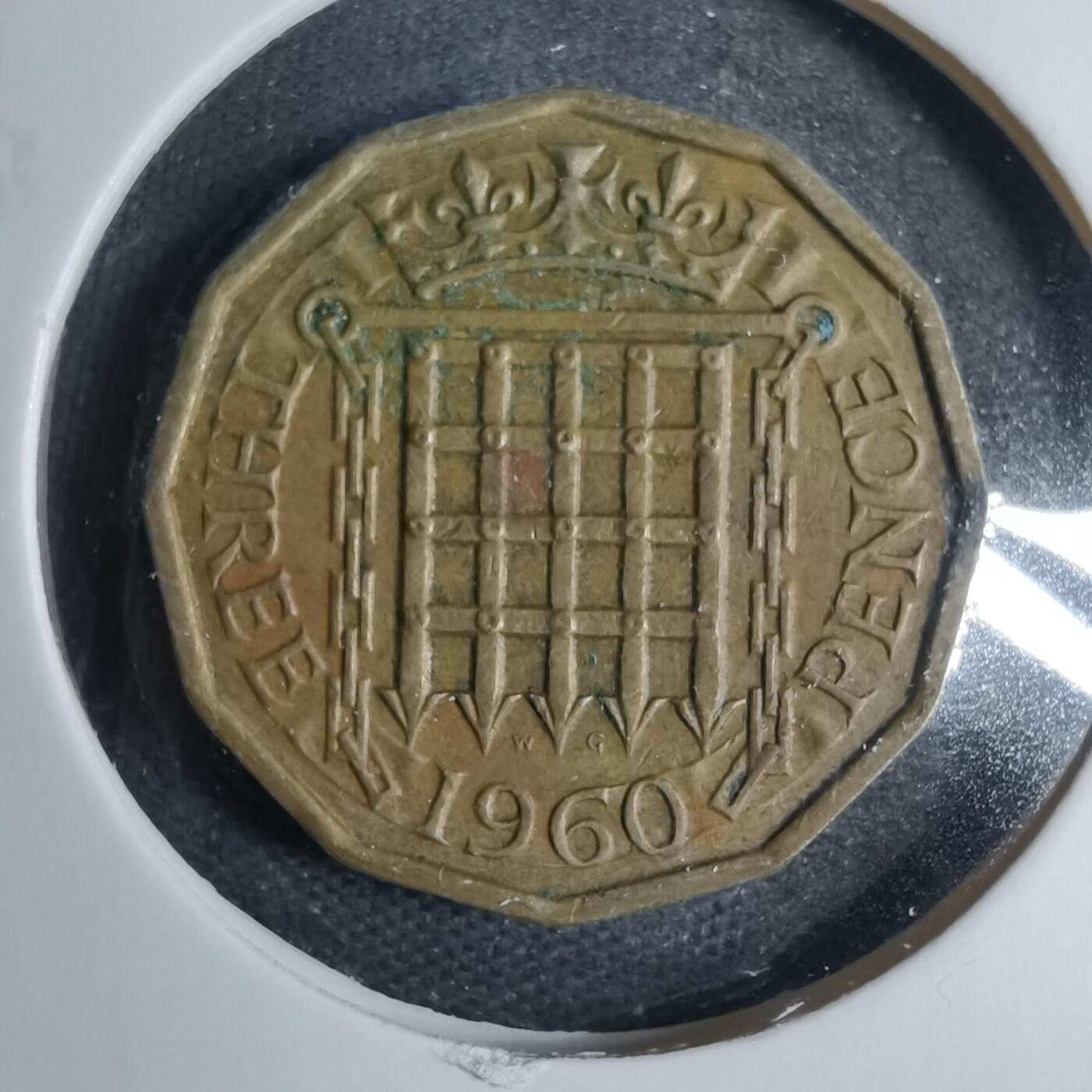 沼泽如烟--第807场 英国1960年3便士
