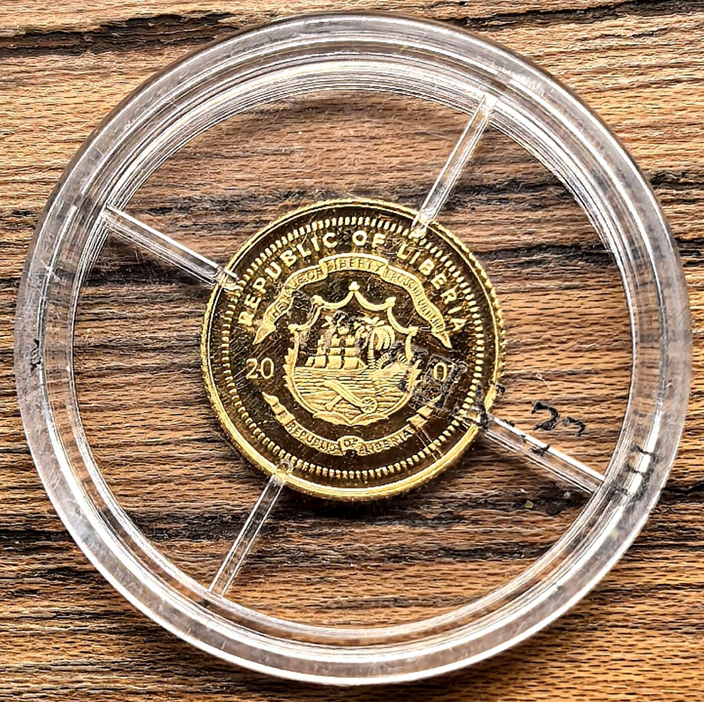 凡希社世界钱币微拍第三百零九期 2001利比里亚林德伯格25元小金币全品，0.72g，999金