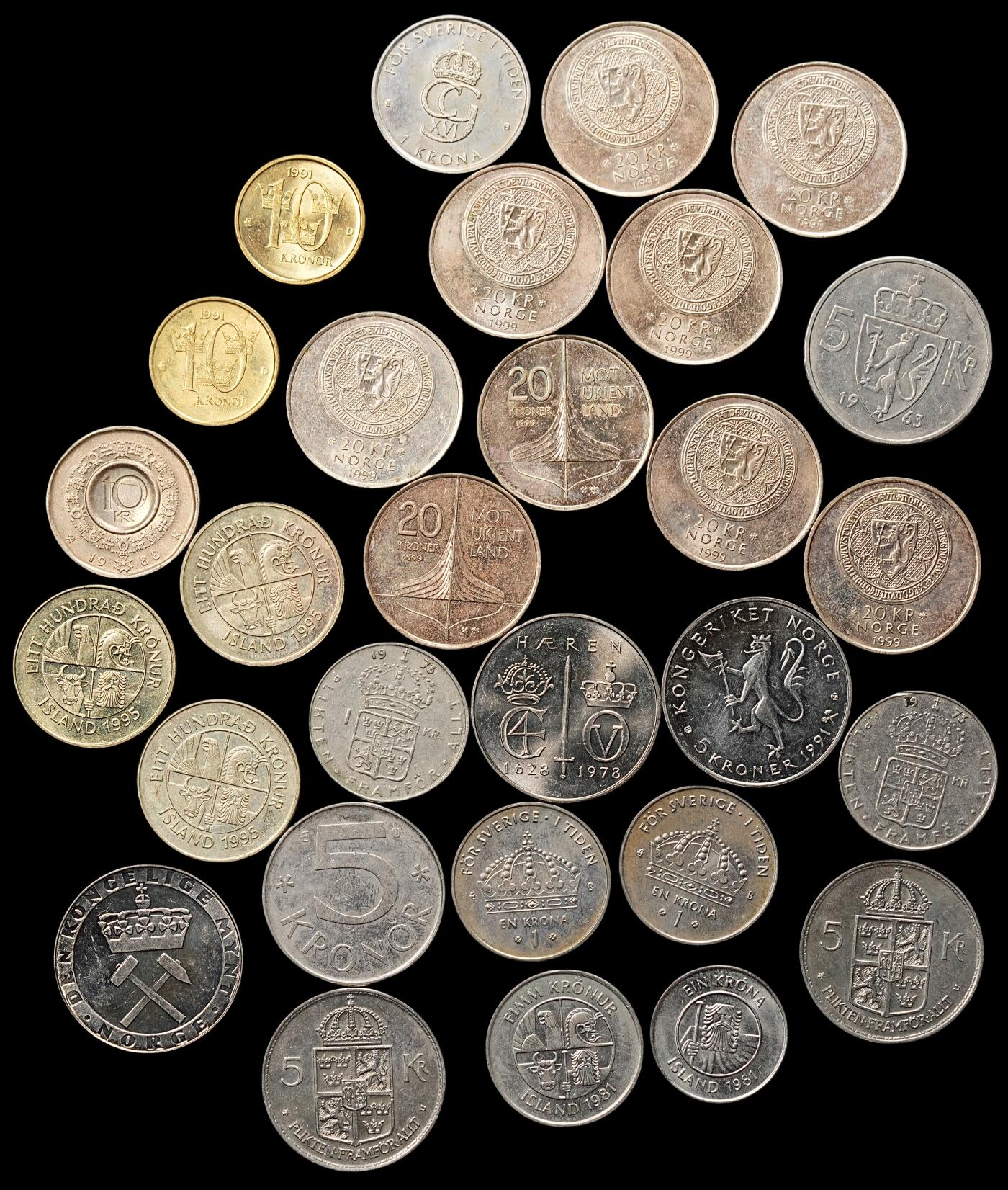 修遠堂世界钱币第八十期 北欧诸国克朗一组 面值挪威210，瑞典40，冰岛306