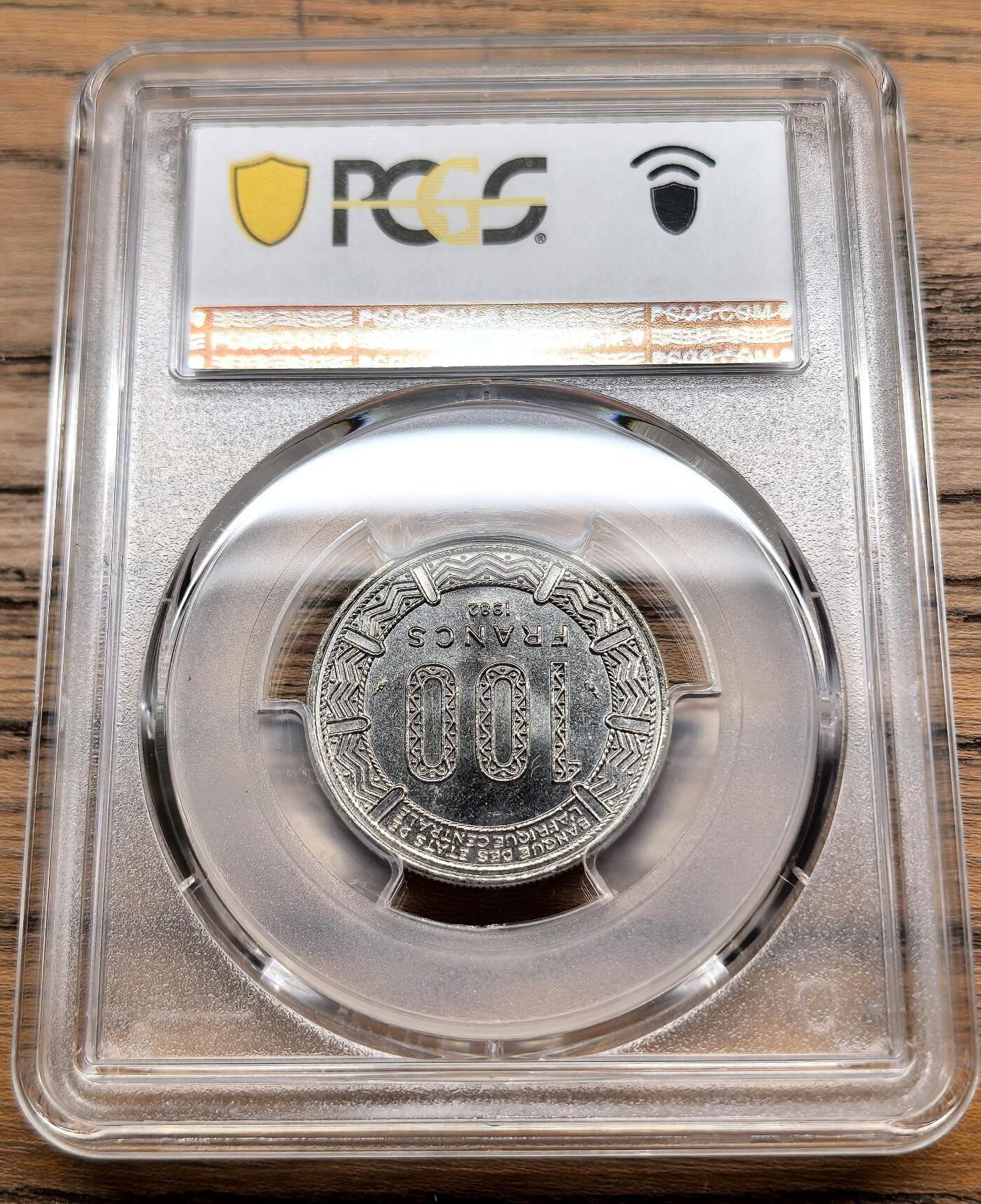 凡希社世界钱币微拍第三百零九期 1982乍得流通版羚羊100法郎PCGS-MS67