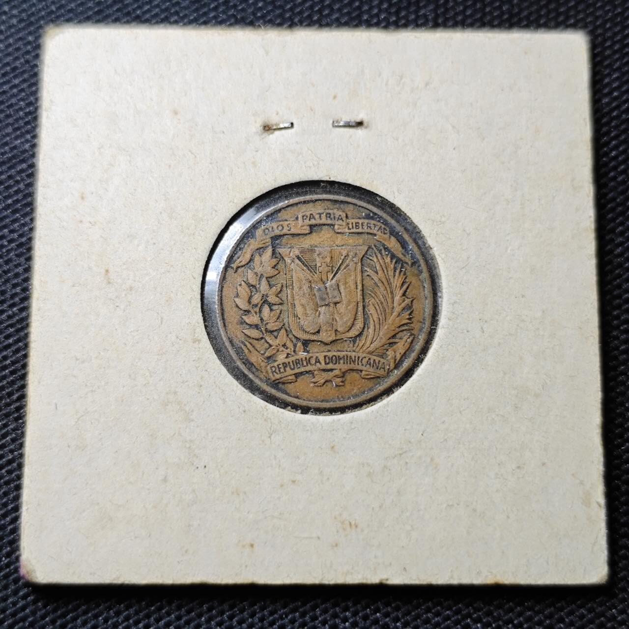 KK钱币收藏小铺 第319期 2月预留时间 周末发货  1961多米尼加1分铜币