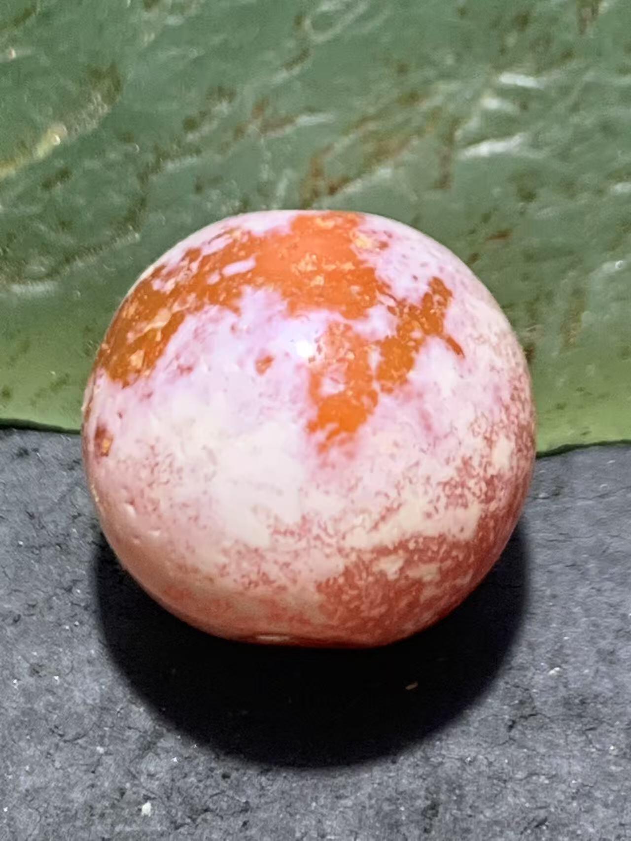 高玉化橘黄色奶油皮风化纹玛瑙苹果珠一颗，，