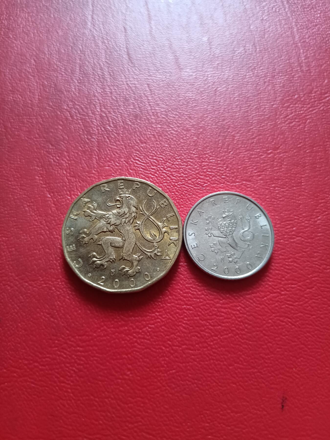 【云涧收藏】第五十二场 捷克2000年1、20克朗2枚