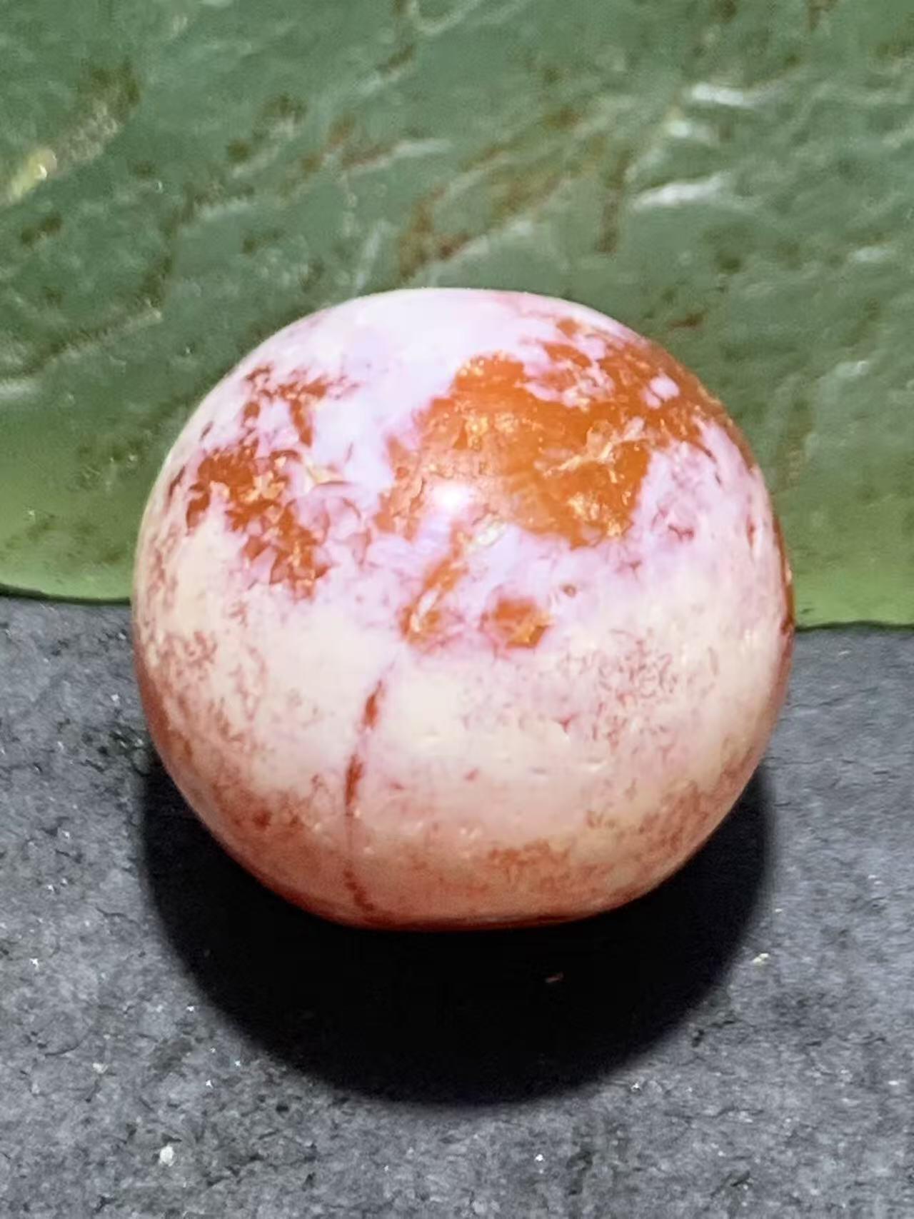 高玉化橘黄色奶油皮风化纹玛瑙苹果珠一颗，，