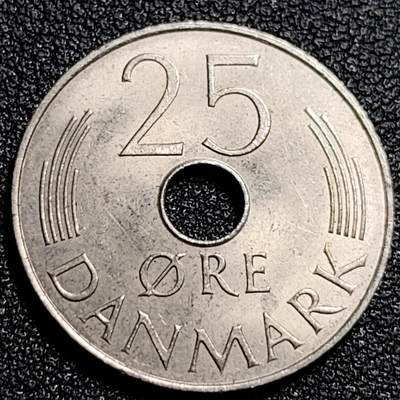 泉币菌-第82场-散币乐园场 - 原光美品 丹麦1982年25欧尔中孔镍币 玛格丽特二世花押 
