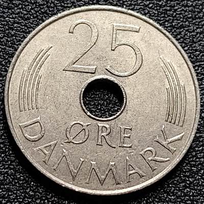 泉币菌-第84场-散币乐园场 - 丹麦1976年 25欧尔中孔镍币 玛格丽特二世花押 