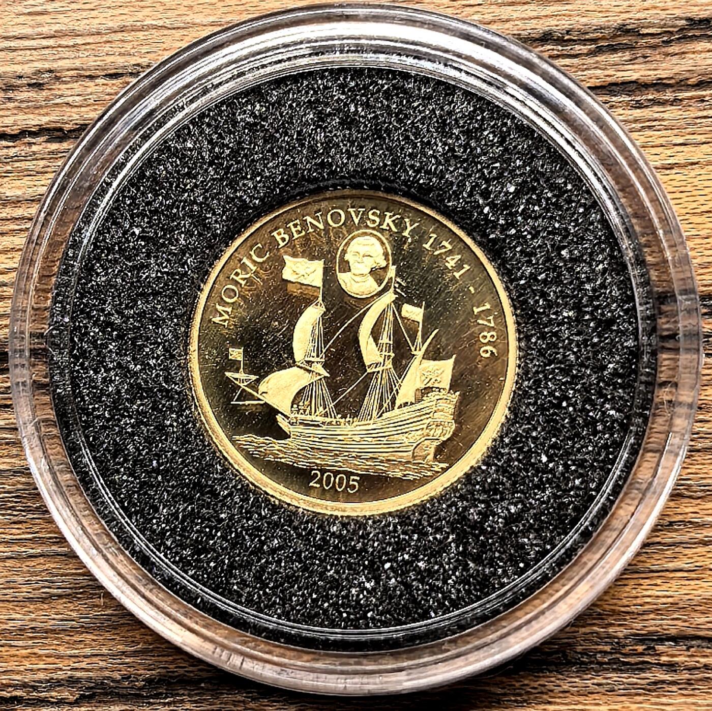 凡希社世界钱币微拍第三百零九期 2005利比里亚纪念探险家贝诺夫斯基25元小金币全品，1.25g，999金